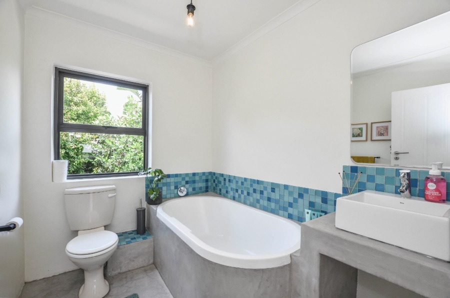 4 Bedroom Property for Sale in Sunset Beach Western Cape